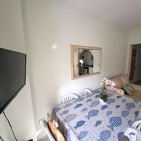 Res Apartman *