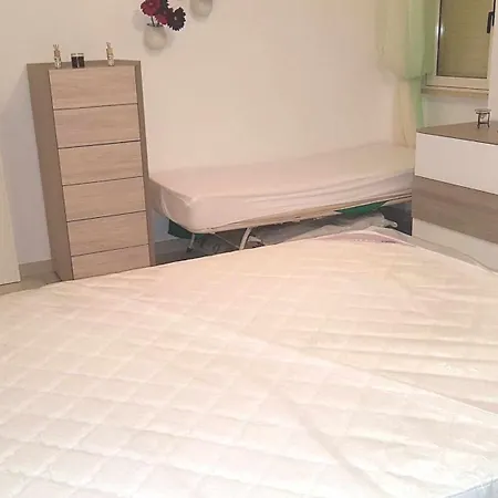 Res Apartman Lido Marini