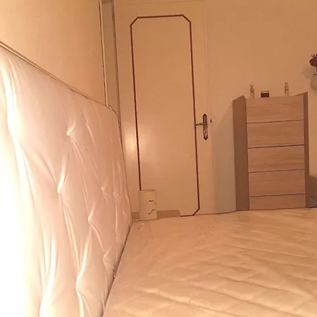 Res Apartman *