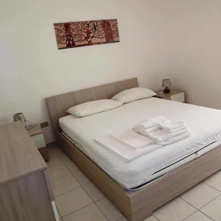Res Apartman *