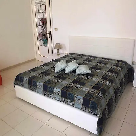 Res Apartman *